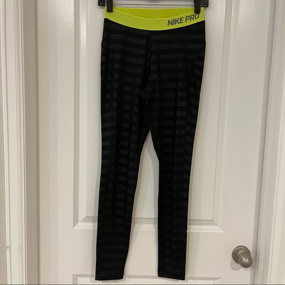 Nike Pants - Nike Pro Dri-Fit Leggings